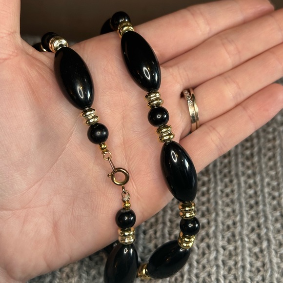 Bundle Of 3 Black Beaded Necklaces - Picture 9 of 10